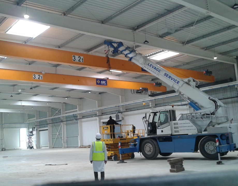 LEVAGE SERVICE Location De Grues Angers Levage 132